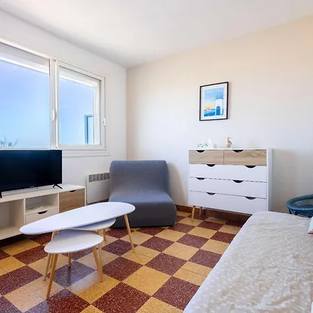 Apartment Valras-loc - En Front De Avec Balc *